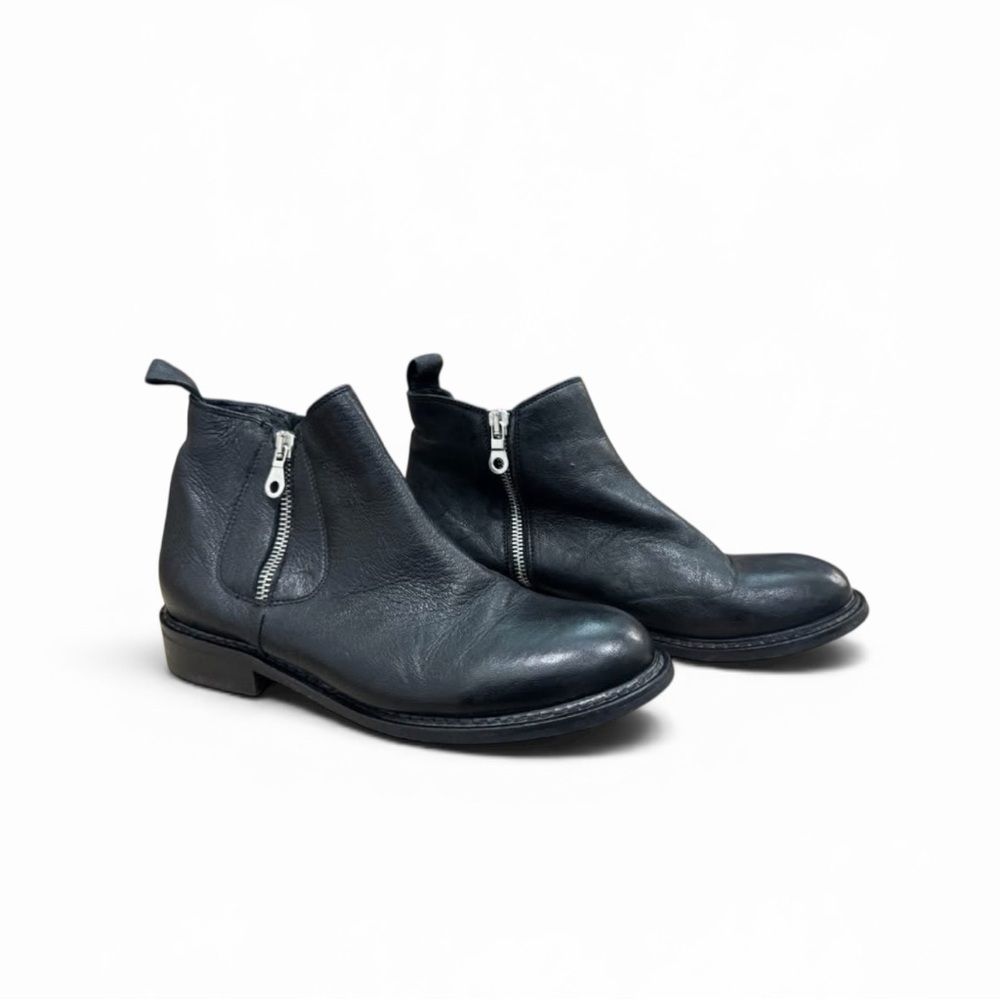 Bos. & Co. Black Leather Side-Zip Women's Ankle Booties
